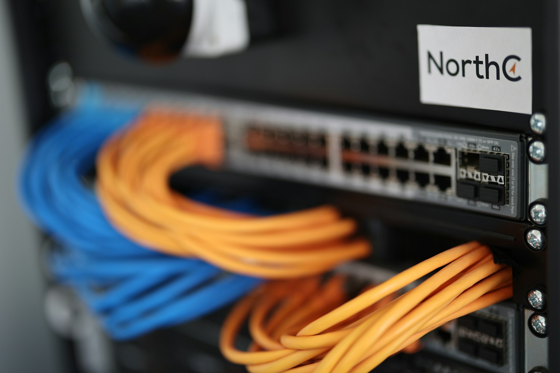 It Network Traffic Improve Network Traffic for Smooth Operations